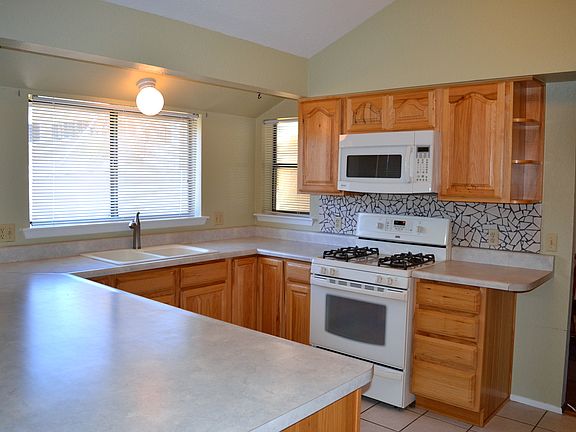 4th image of 507 N California Ave