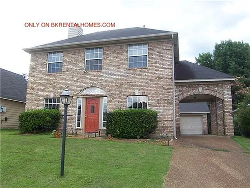 2741 Fleet Dr Photo 1