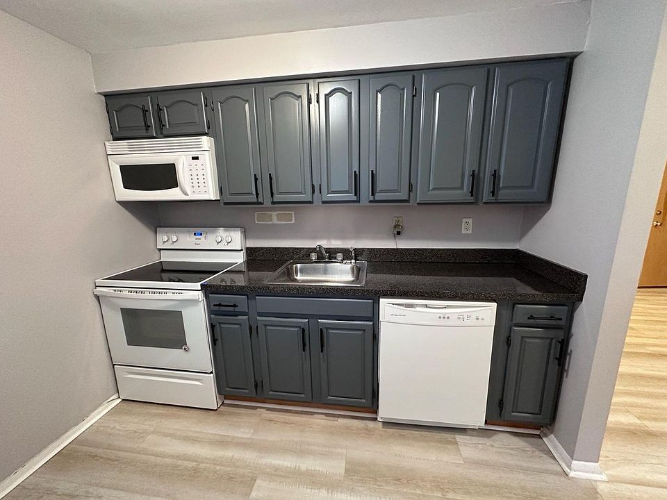 1st image of 441 Ford St APT A12