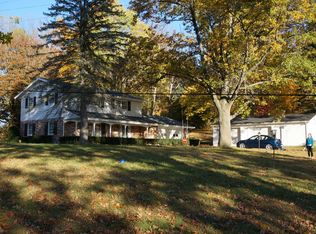 5739 Windy Acres Ln, Berrien Springs, MI 49103