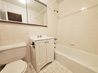 Rented by Rachel Realty