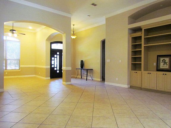 4th image of 2301 Brazos Ave