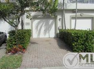 3021 Laurel Ridge Cir, Riviera Beach, FL 33404