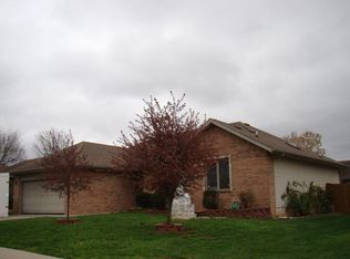 1004 W Woodland St, Springfield, MO 65807