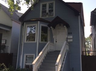 3325 W Berteau Ave, Chicago, IL 60618