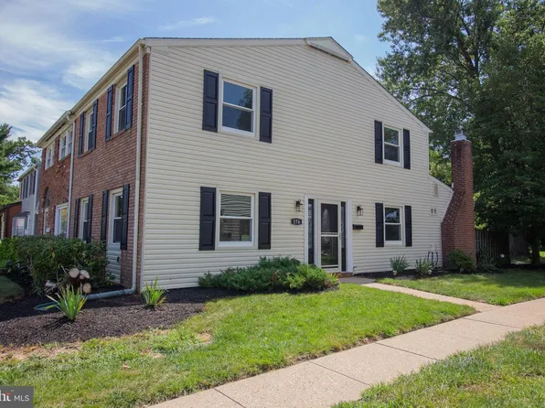 176 Rockland Dr, Willingboro, NJ 08046