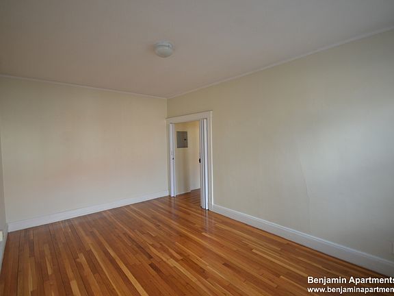 4th image of 1800 Commonwealth Ave APT 20