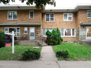 6447 N Whipple St, Chicago, IL 60645