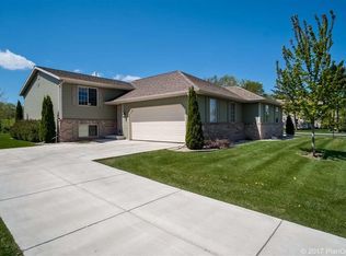 2667 Dungarvan Rd, Fitchburg, WI 53711