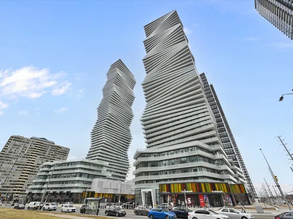 3900 Confederation Pkwy #1609, Mississauga, ON L5B 0K7