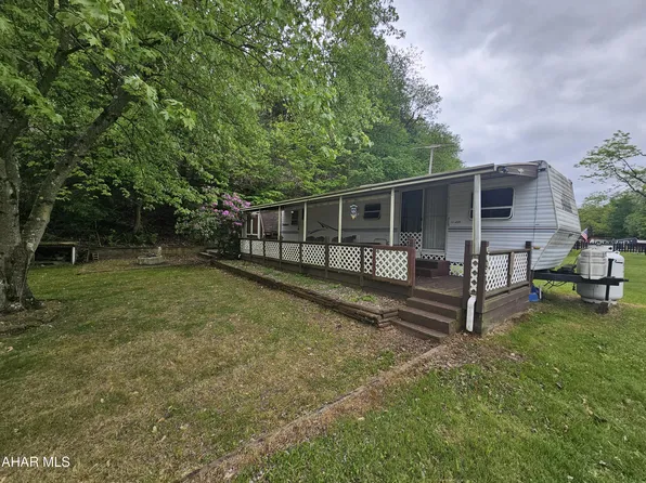 315 N North Locust Ln, Flinton, PA 16640