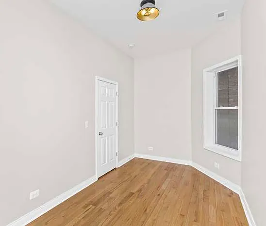 6348 S Langley Ave #1 — Photo 5