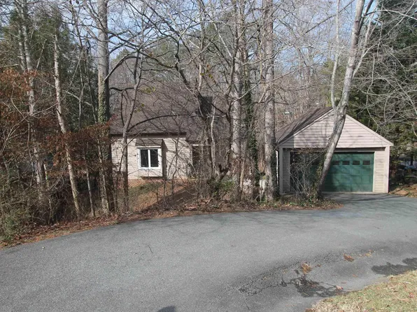 1330 Gristmill Dr, Charlottesville, VA 22902