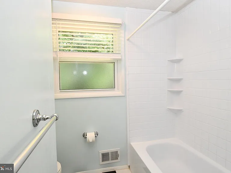 8017 Diving Cliff Ln — Photo 23