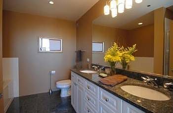 4th image of 200 W Grand Ave APT 2304