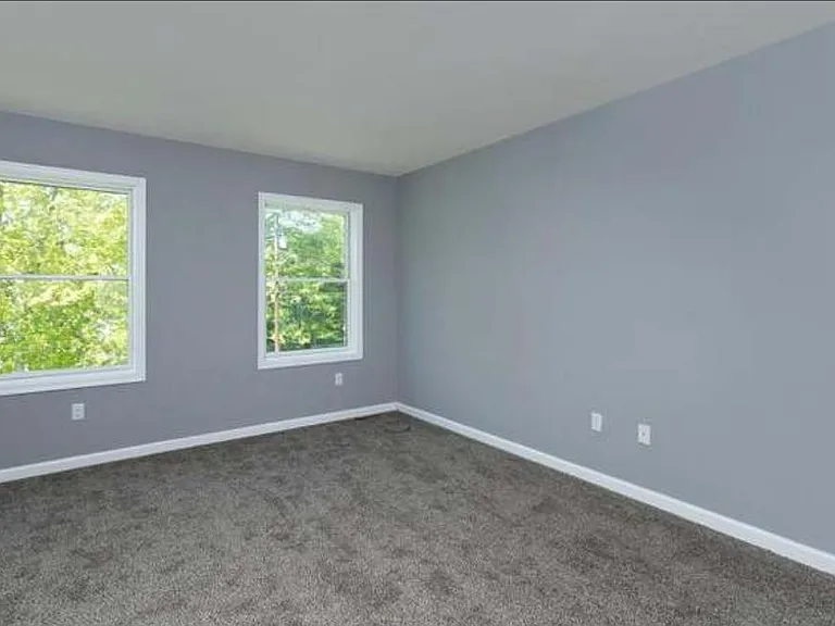 1711 Evergreen Rd — Photo 15