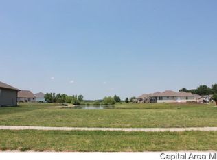 125 Blue Springs Dr, Sherman, IL 62684
