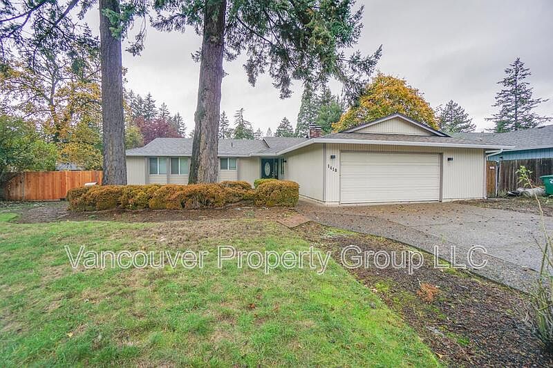 1st image of 1418 SE Manor Ave