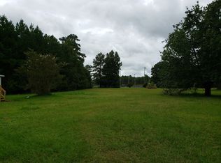 469 Cypress Point Rd, Springfield, GA 31329