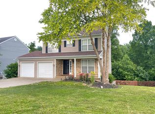 8712 Hickory Falls Ln, Pewee Valley, KY 40056
