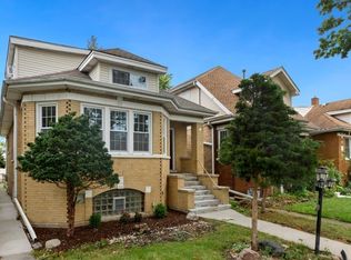 7864 W Cressett Dr, Elmwood Park, IL