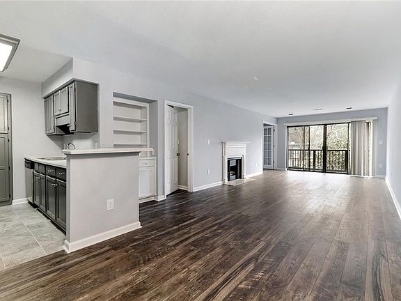 3rd image of 3301 Pine Heights Dr NE #3301