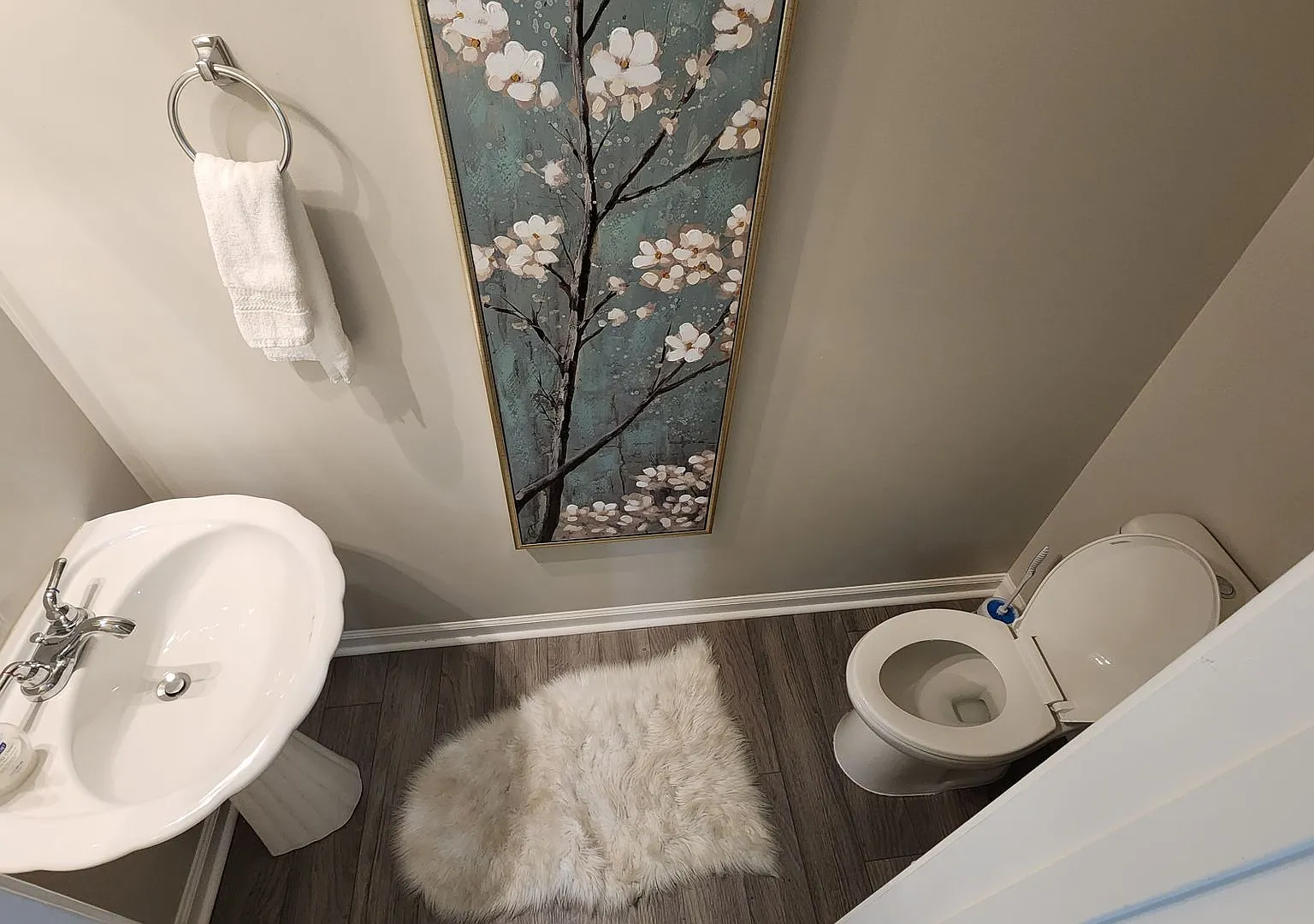 Room in 3 Bedroom Townhome at W Park Cir — Photo 3