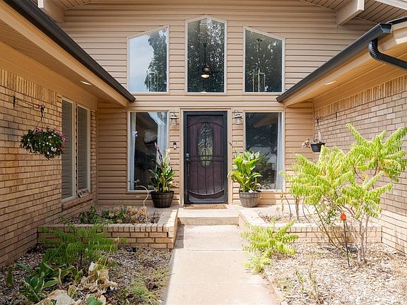 4th image of 6701 Newman Dr
