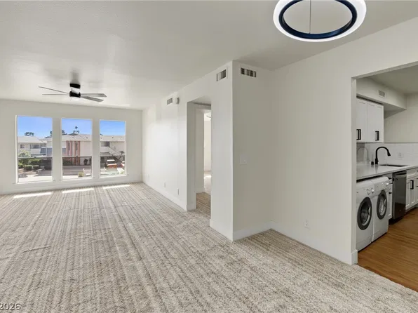 668 Oakmont Ave Unit 1706, Las Vegas, NV 89109