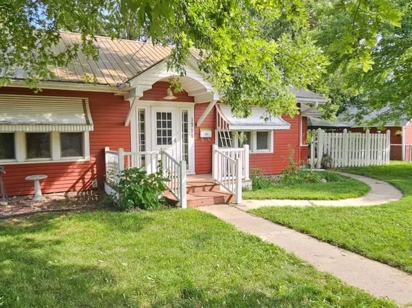 1711 W Palmer Ave, Sioux City, IA 51103