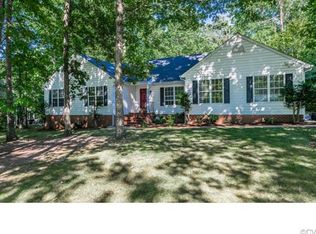 500 Hickory Dr, Manakin Sabot, VA 23103