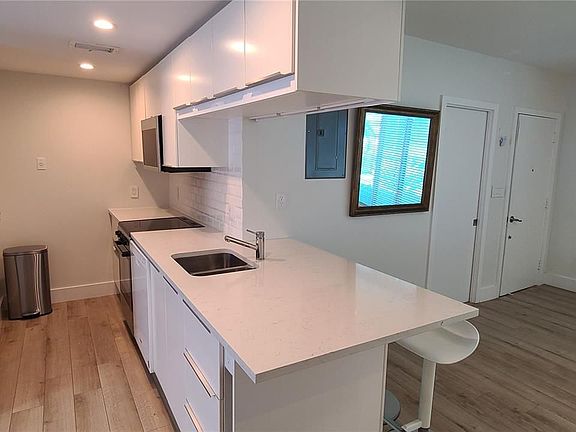 4th image of 10178 Collins Ave APT 103