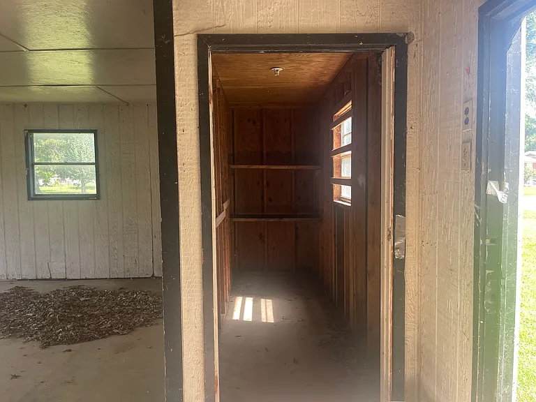 305 J.t. Polk Dr — Photo 19