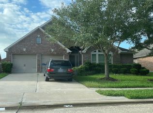 14110 Timber Bluff Dr, Pearland, TX 77584