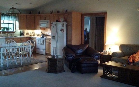 3rd image of 2490 Lee Road 44