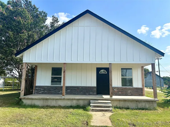 207 W Main St, Bokchito, OK 74726