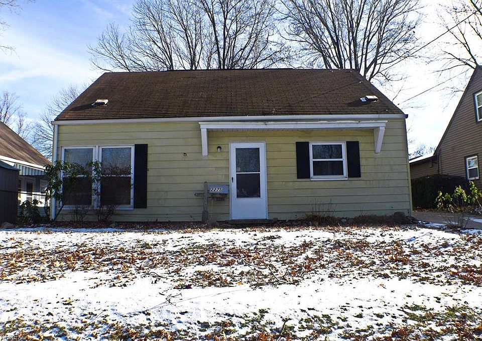 1st image of 2275 Schubert St
