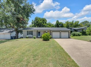 6315 Harmony Ln, Dallas, TX 75241