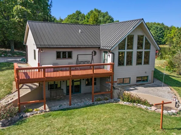 3057 S 50th Rd W, Albion, IN 46701