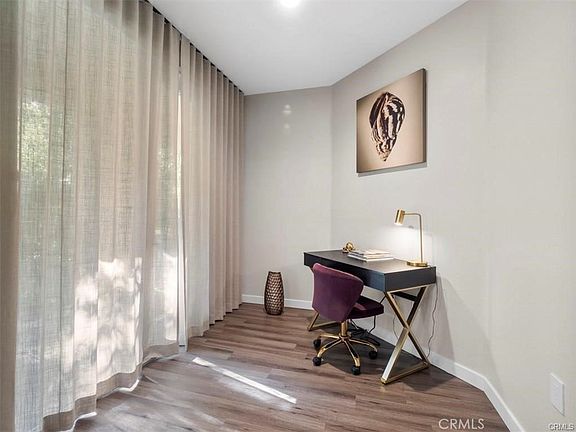 5th image of 3151 Watermarke Pl