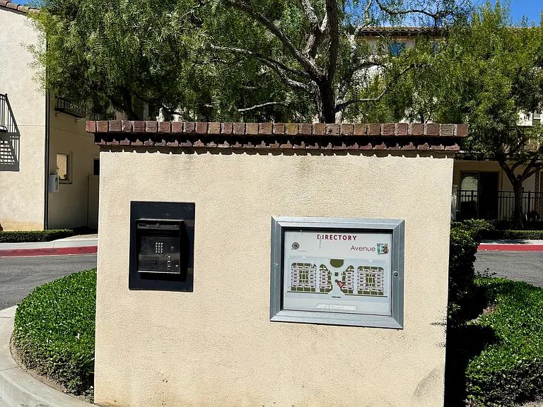 2903 W Edinger Ave — Photo 16