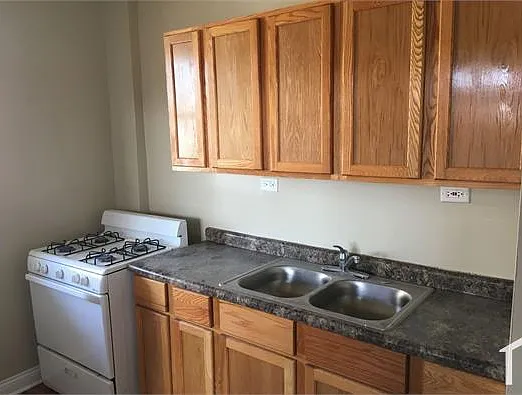1548 N Parkside Ave — Photo 7