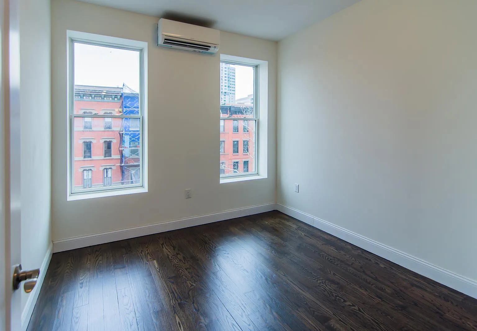 2 bed, $4,295 — Photo 4