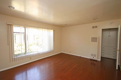 2nd image of 343 S Madison Ave #15