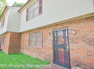 2874 S Mendenhall Rd, Memphis, TN 38115