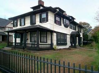 458 Maple St, Fall River, MA 02720