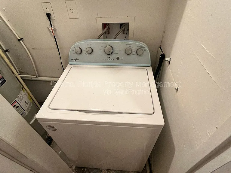 1510 Altaloma Ave #B — Photo 15