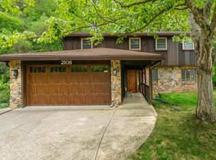 2108 S Grovesnor Pl, Bloomington, IN