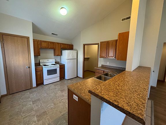 5th image of 36 Amy Lynn Dr #D8702afcb