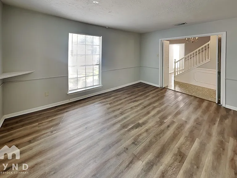 15110 Gladebrook Dr — Photo 12